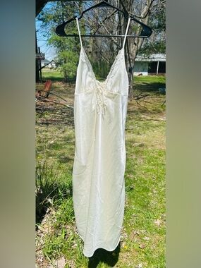 Vintage 90s Lace Up White Midi Slip